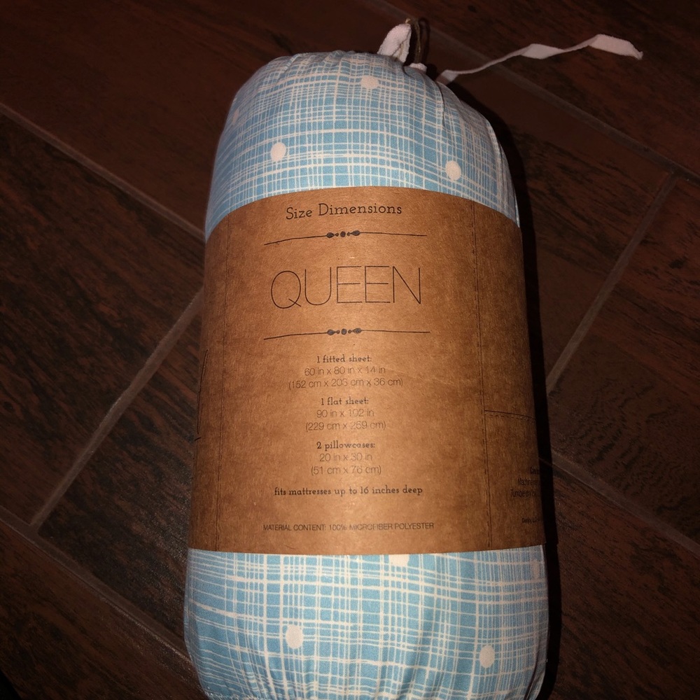 LUXE aqua queen sheet set NWT polka dots - Picture 2 of 3